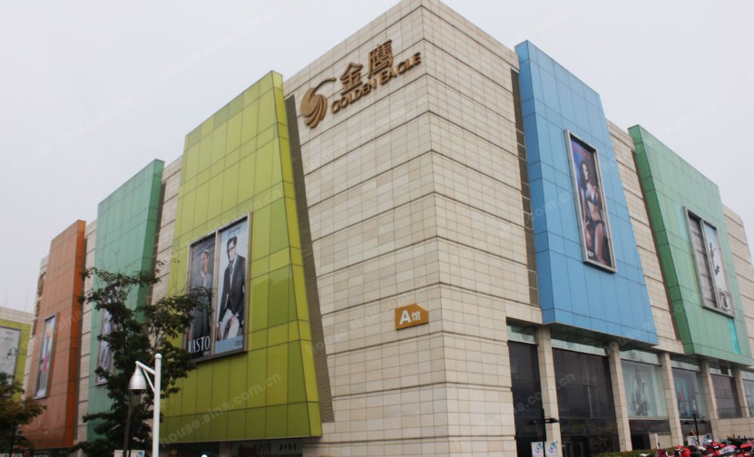 当涂金鹰奥莱城